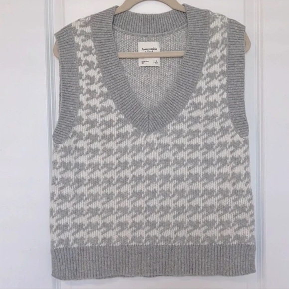 Abercrombie & Fitch V-Neck Sleeveless Sweater Vest Gray Houndstooth Size Small - Picture 11 of 12